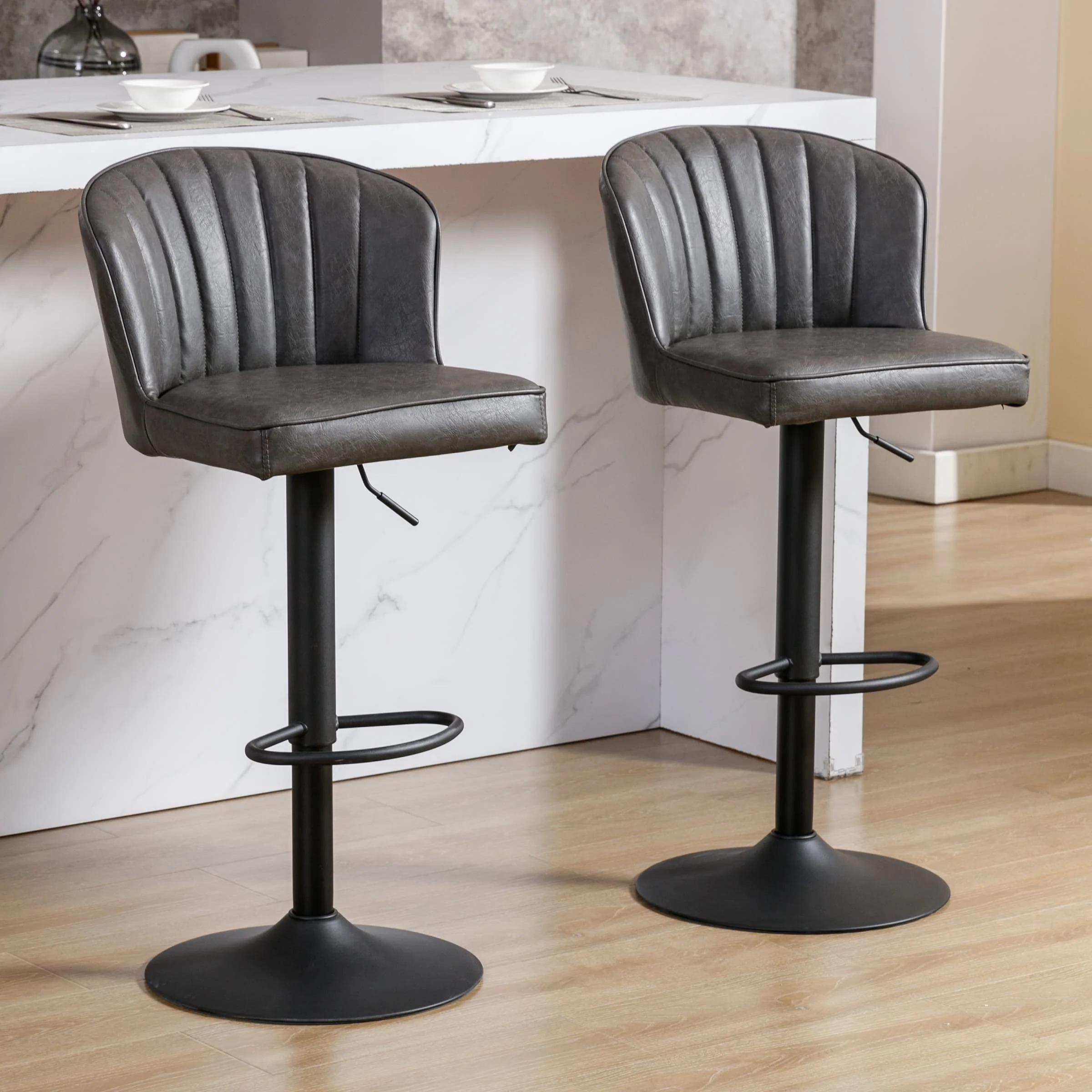 Clearance Counter & Barstools - Image 13