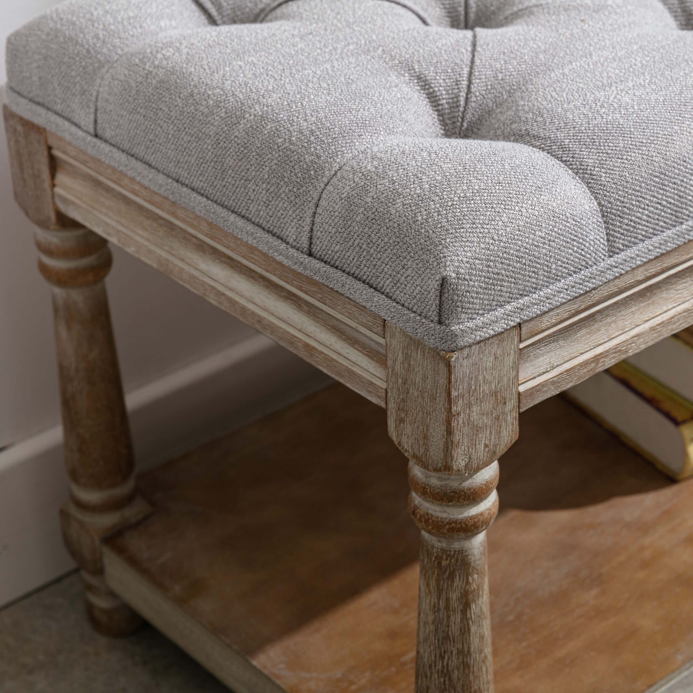 Classic Tufted Small Entryway Bench - 2459BH - Image 15