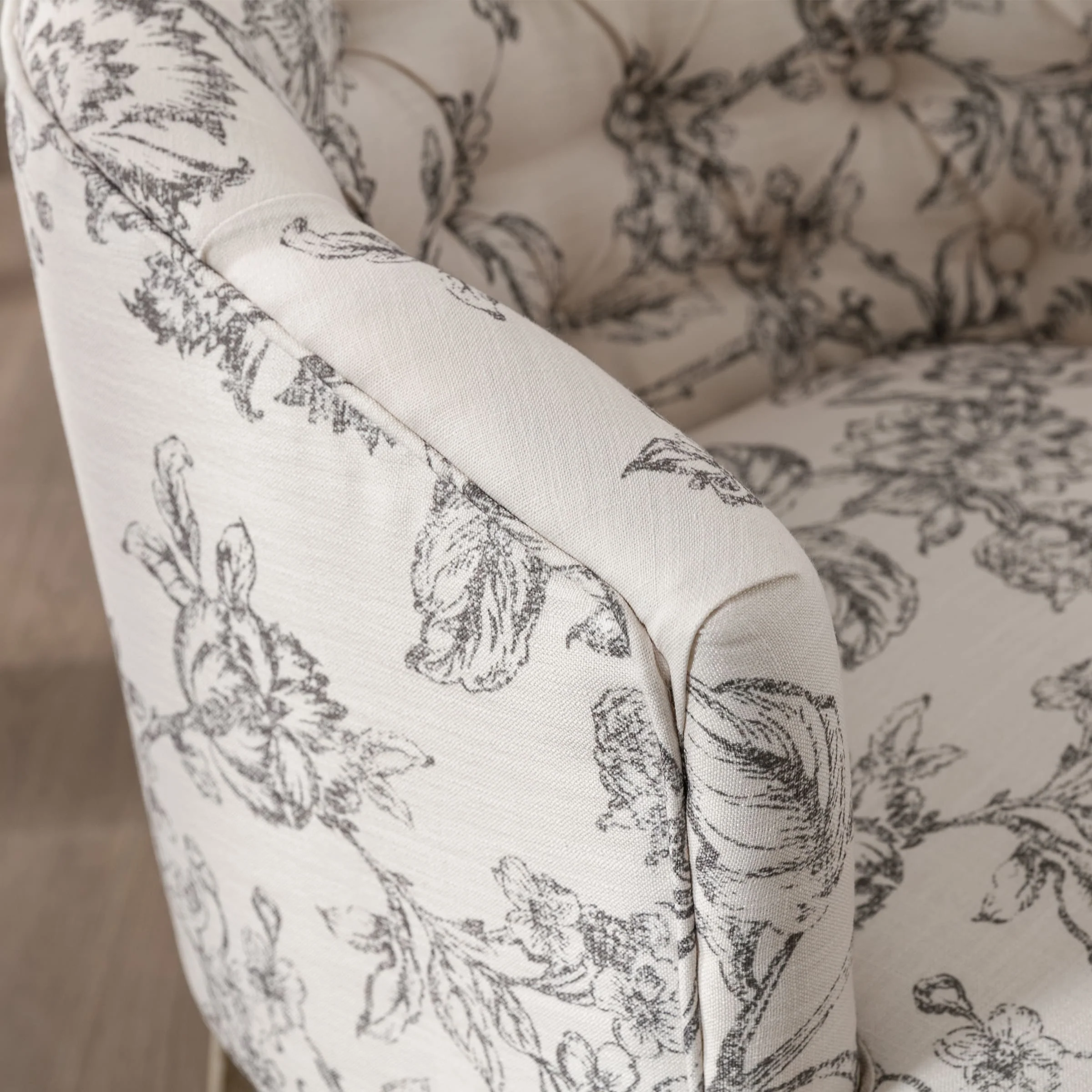 Tufted Back Dining Chairs Set of 2 - 1946DC - Image 7