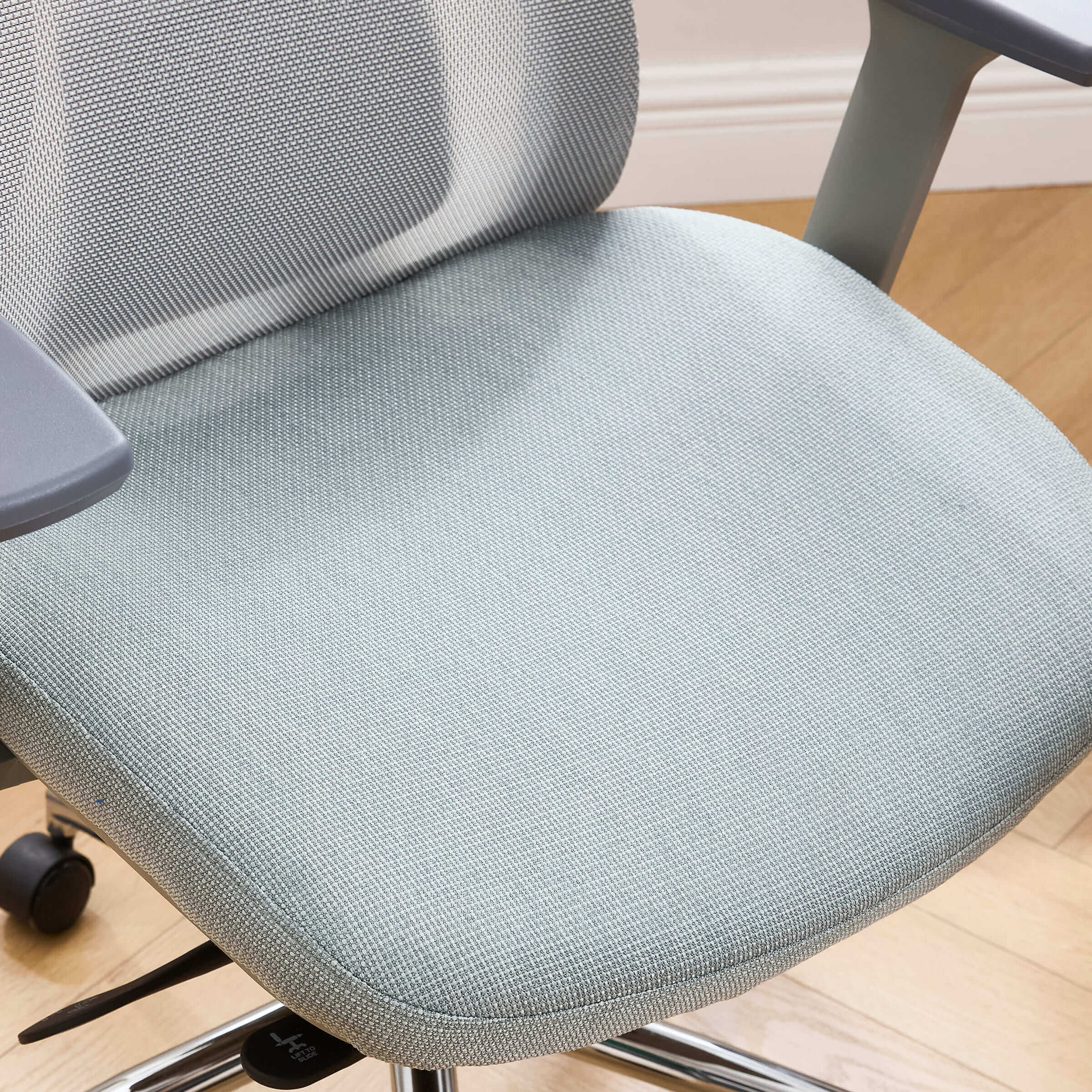 Office Desk Chair with Lumbar Support - X913OC - Image 4