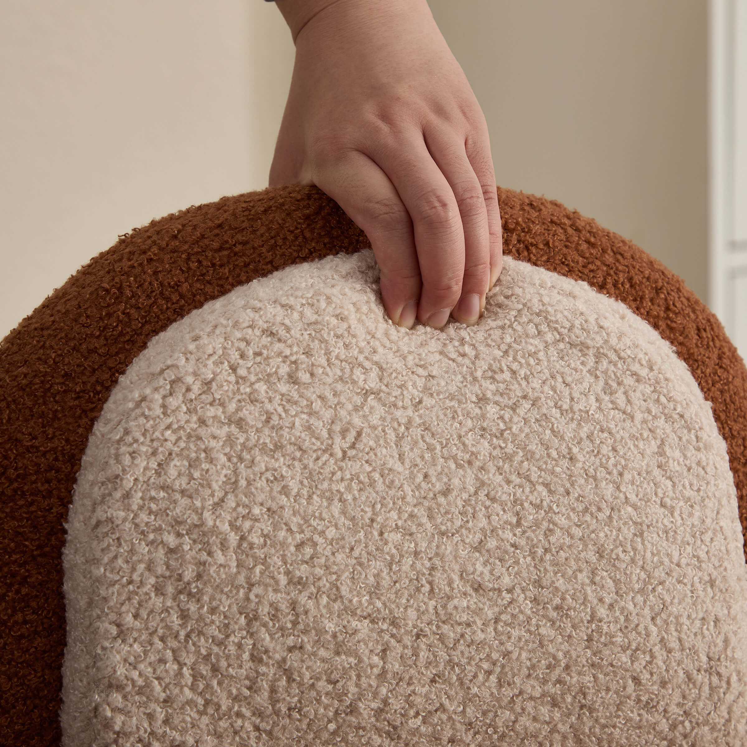 Soft Round Shape Sherpa Kids Chair - 4016KC - Image 9