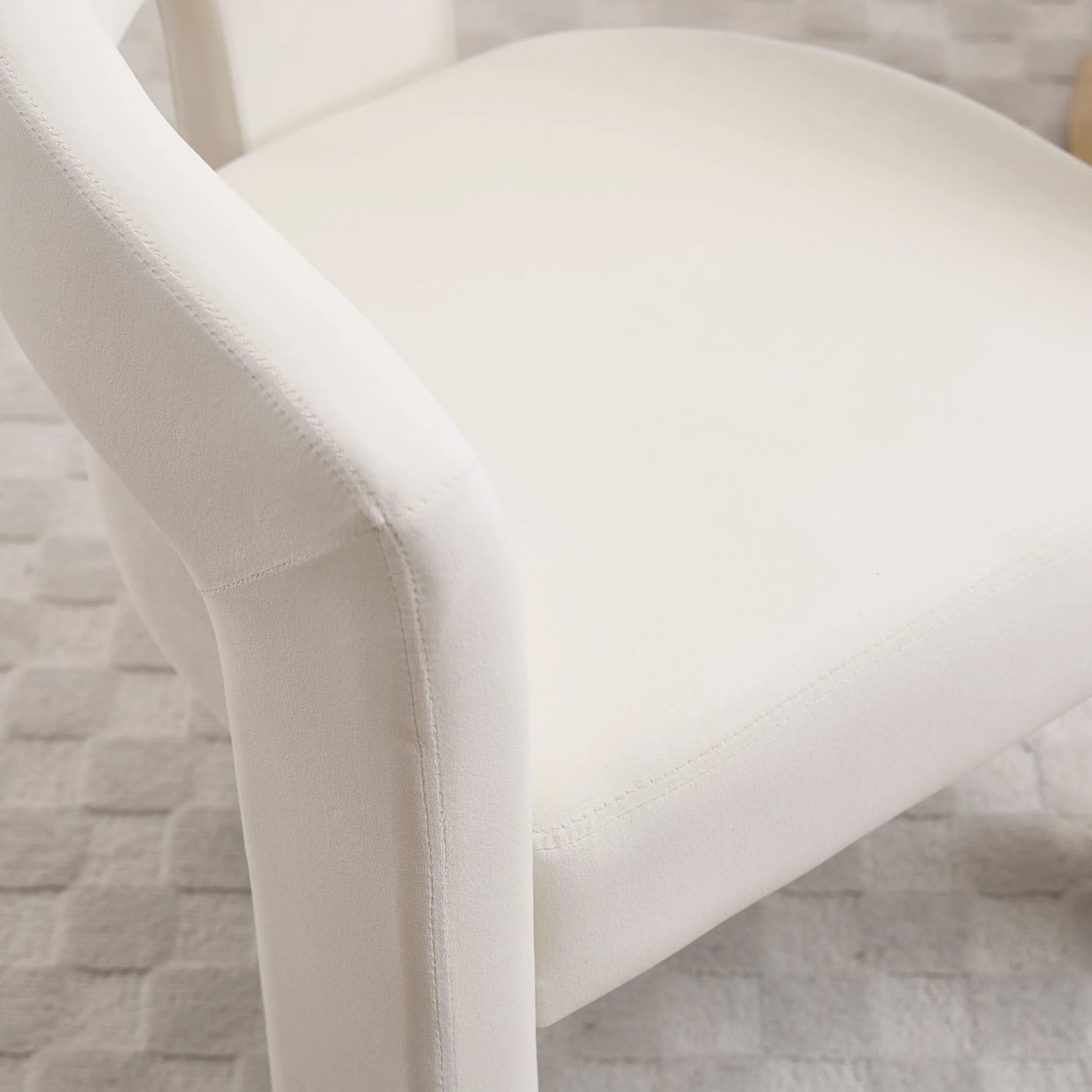 Open-Back Velvet Barrel Dining Chair 1 PCS - 5202DC - Image 6